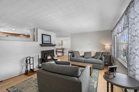 5 Bradford Rd, Danvers, MA 01923 photo 5