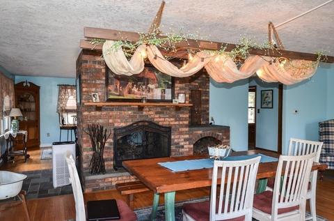 27 Maple Ln, Sutton, MA 01590 photo 8