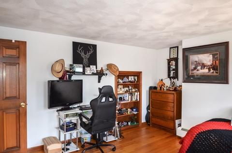 27 Maple Ln, Sutton, MA 01590 photo 22