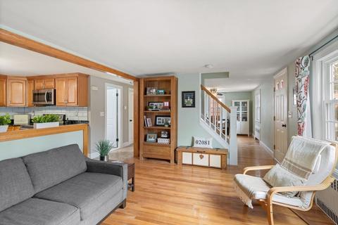 175 Stone St, Walpole, MA 02081 photo 8
