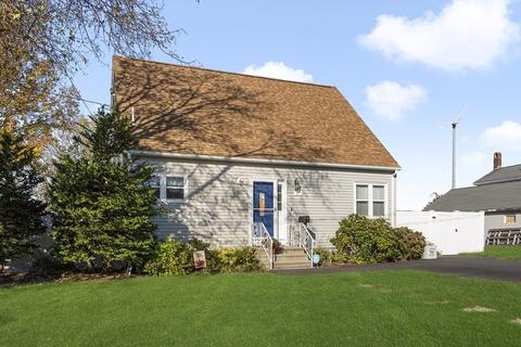 37 Seaview St, Fall River, MA 02724 photo 3