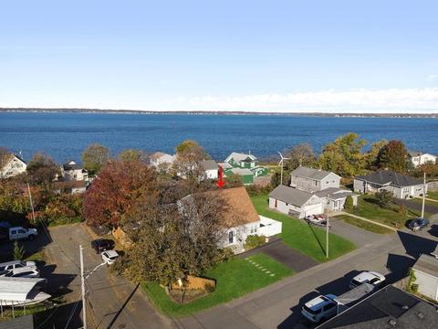 37 Seaview St, Fall River, MA 02724 photo 6