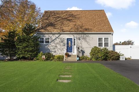 37 Seaview St, Fall River, MA 02724 photo 1