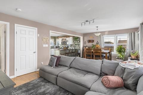 37 Seaview St, Fall River, MA 02724 photo 15