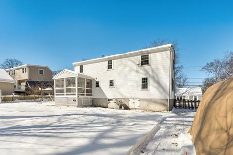 74 Wescroft, Reading, MA 01867 photo 32