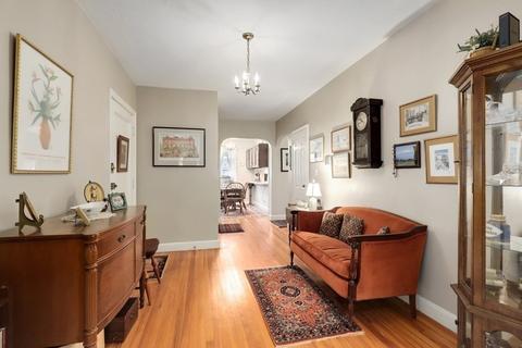 46 Browne St #2, Brookline, MA 02446 photo 8