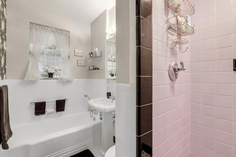 46 Browne St #2, Brookline, MA 02446 photo 17