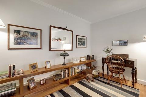 46 Browne St #2, Brookline, MA 02446 photo 6
