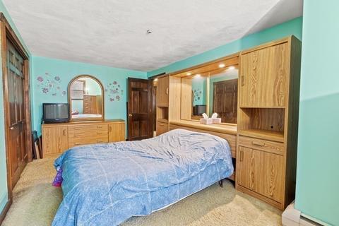 136 River St, Middleton, MA 01949 photo 29