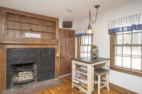 455 N Main St, Raynham, MA 02767 photo 8