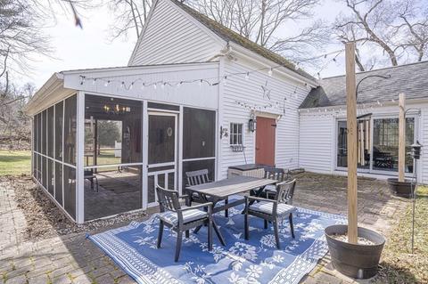455 N Main St, Raynham, MA 02767 photo 5
