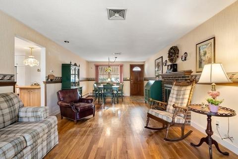 36 Charles Dr, Canton, MA 02021 photo 8