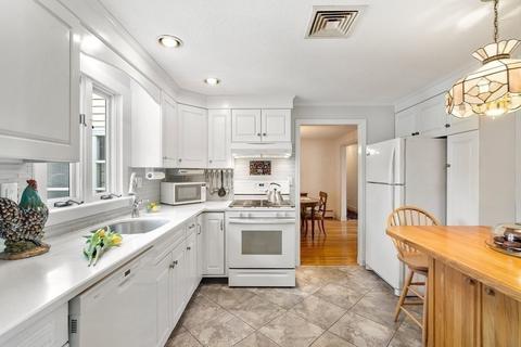36 Charles Dr, Canton, MA 02021 photo 9
