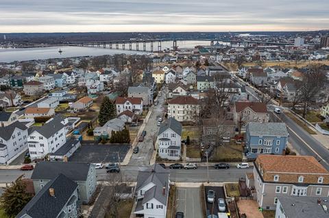 390 Sprague St, Fall River, MA 02724 photo 29