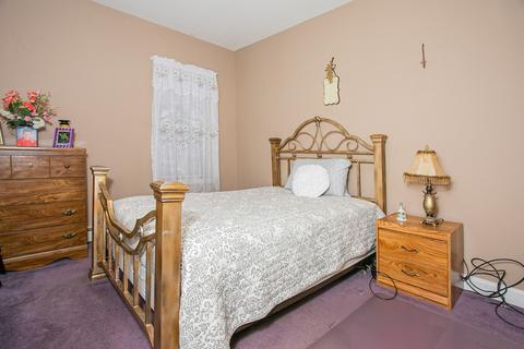390 Sprague St, Fall River, MA 02724 photo 12