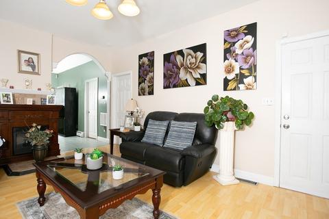 390 Sprague St, Fall River, MA 02724 photo 8