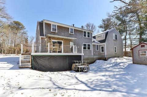 42 Forest Dr, Mashpee, MA 02649 photo 4