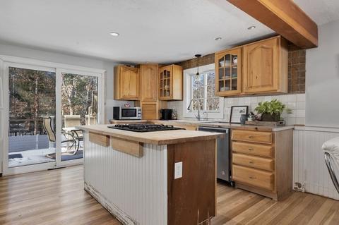 42 Forest Dr, Mashpee, MA 02649 photo 14