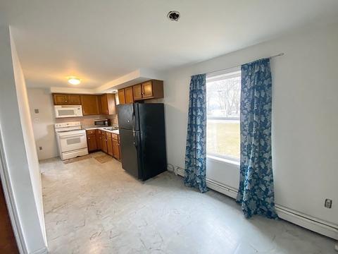 20 Hancock St, Fall River, MA 02721 photo 5