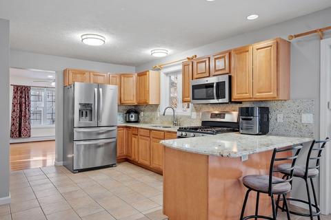 12 Dove Rd, Hooksett, NH 03106 photo 6