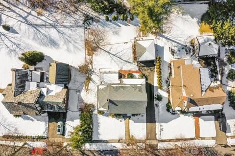 87 Coolidge Ave, Needham, MA 02492 photo 31