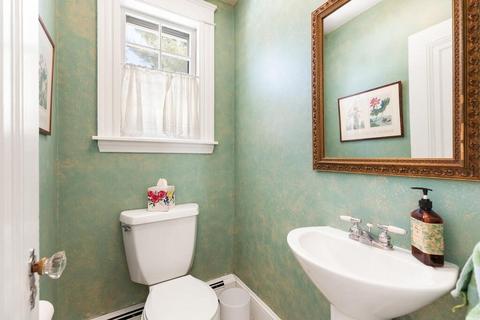 87 Coolidge Ave, Needham, MA 02492 photo 17