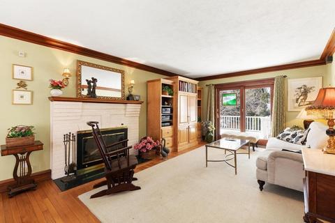 87 Coolidge Ave, Needham, MA 02492 photo 6