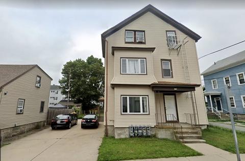 173 Mott St, Fall River, MA 02724 photo 1