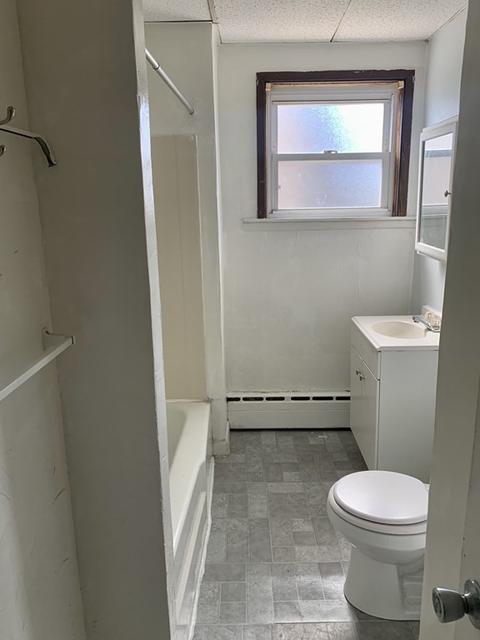 173 Mott St, Fall River, MA 02724 photo 8