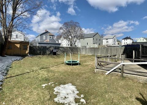 173 Mott St, Fall River, MA 02724 photo 6