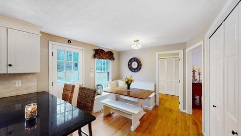 16 Douglas Rd, Dracut, MA 01826 photo 8