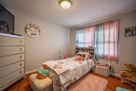 170 Walnut St, Springfield, MA 01105 photo 12