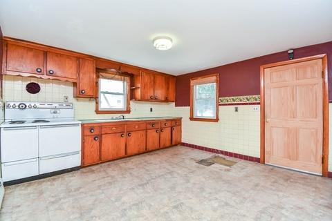 85 Bryant St, Everett, MA 02149 photo 11