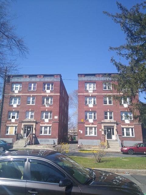 70 Grenada Ter, Springfield, MA 01108 photo 2