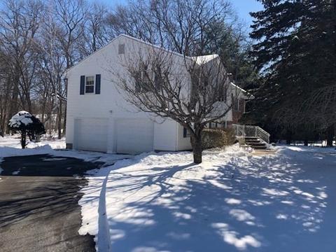 85 Marla Ln, Reading, MA 01867 photo 3
