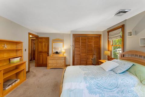 547 Hill St, Raynham, MA 02767 photo 26