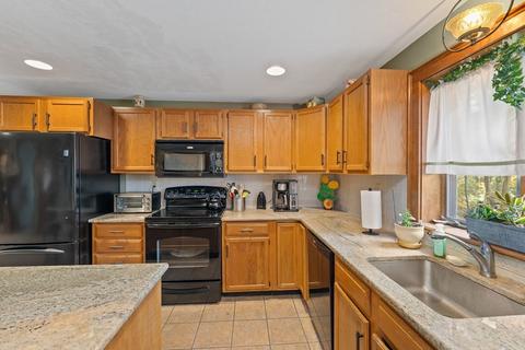 547 Hill St, Raynham, MA 02767 photo 8