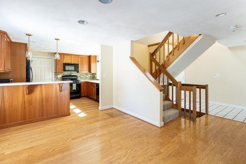 153 Maynard Rd, Framingham, MA 01701 photo 3
