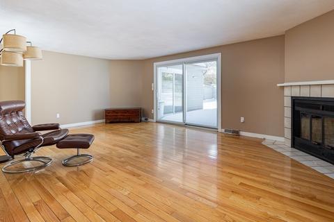 153 Maynard Rd, Framingham, MA 01701 photo 9