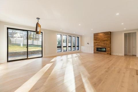 177 Jarvis Cir, Needham, MA 02492 photo 9