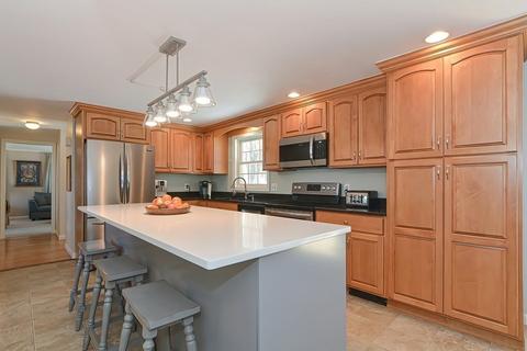 116 Lindsay Ln, Athol, MA 01331 photo 3
