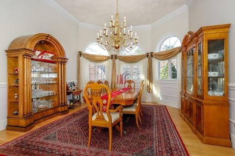 12 Cherokee Rd, Canton, MA 02021 photo 10