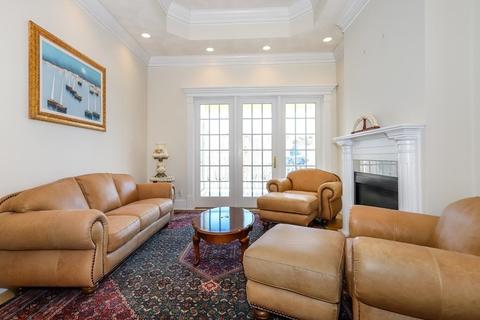 12 Cherokee Rd, Canton, MA 02021 photo 17
