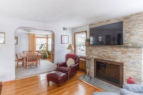 9 Warren St, Hull, MA 02045 photo 8