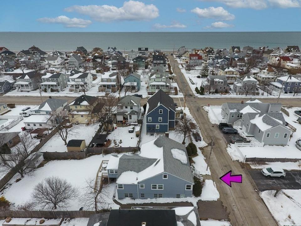 9 Warren St, Hull, MA 02045 42 Photos MLS 72948686 Movoto