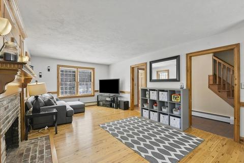 12 Kristopher Ln, Townsend, MA 01474 photo 4