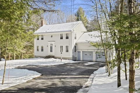 12 Kristopher Ln, Townsend, MA 01474 photo 2