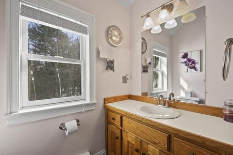 12 Kristopher Ln, Townsend, MA 01474 photo 18