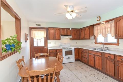 34 Smith St, Fairhaven, MA 02719 photo 17