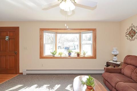 34 Smith St, Fairhaven, MA 02719 photo 24